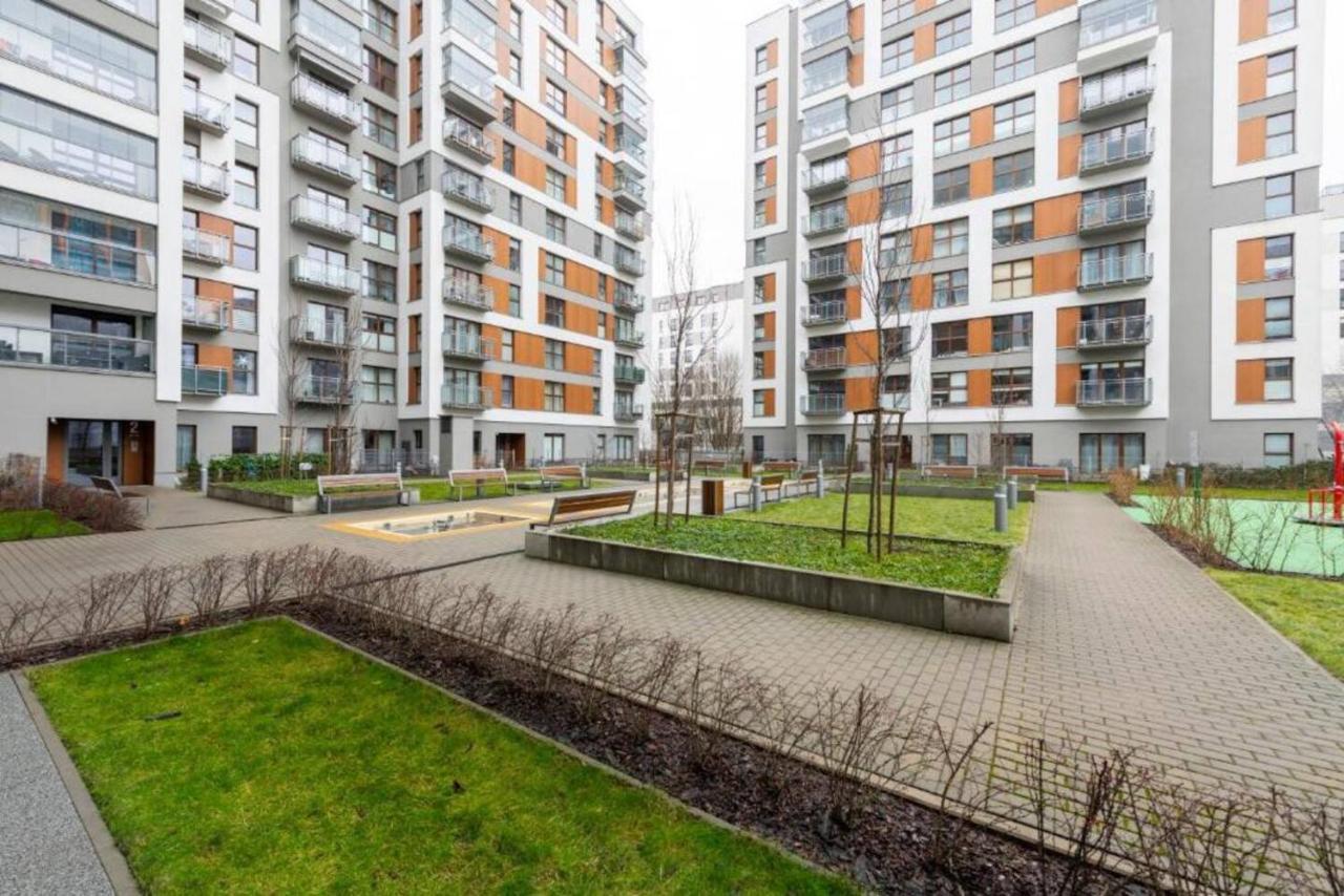 Woronicza 33B Prywatne Mieszkanie Z Oddzielna Sypialnia I Balkonem Bezplatne Miejsce Parkingowe Samodzielne Zameldowanie! Warschau Buitenkant foto
